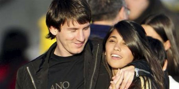 Leo Messi and Antonella Roccuzzo are going to Marry in 2017 ...